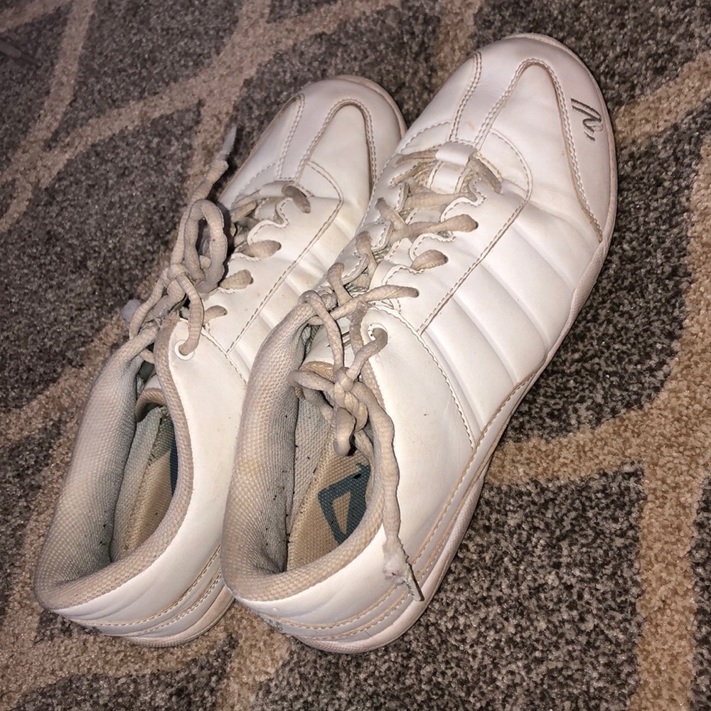 Varisty womens cheer shoes